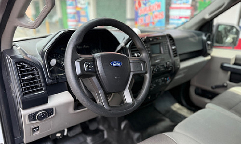 Ford F-150 3.5 Cabin...