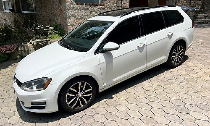 Volkswagen Golf Vari...