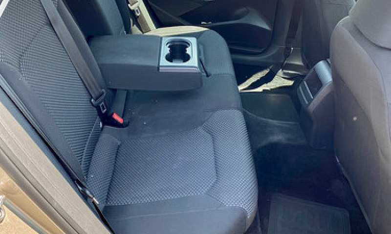 Volkswagen Passat 2....
