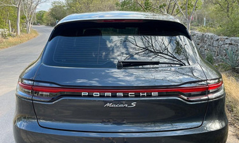 Porsche Macan 3.0 S ...