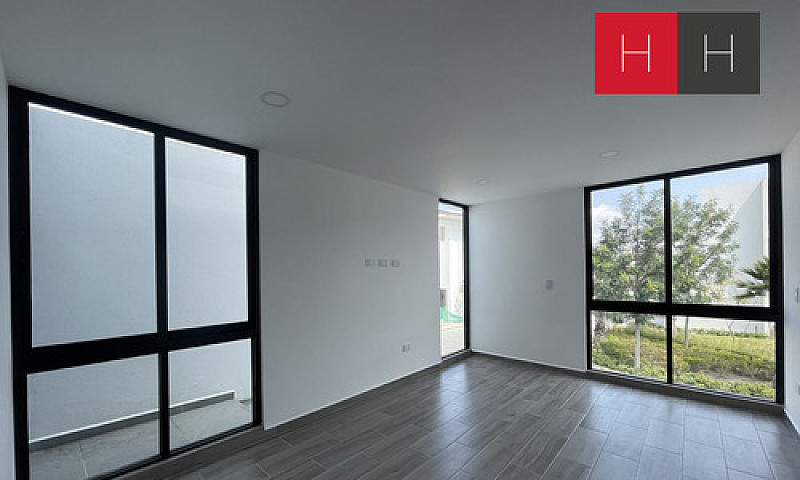 Casa En Venta En Lom...