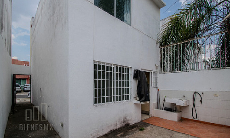Casa En Banus Reside...