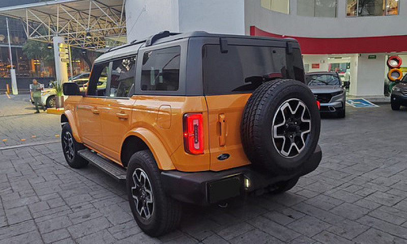 Ford Bronco Suv 2022...