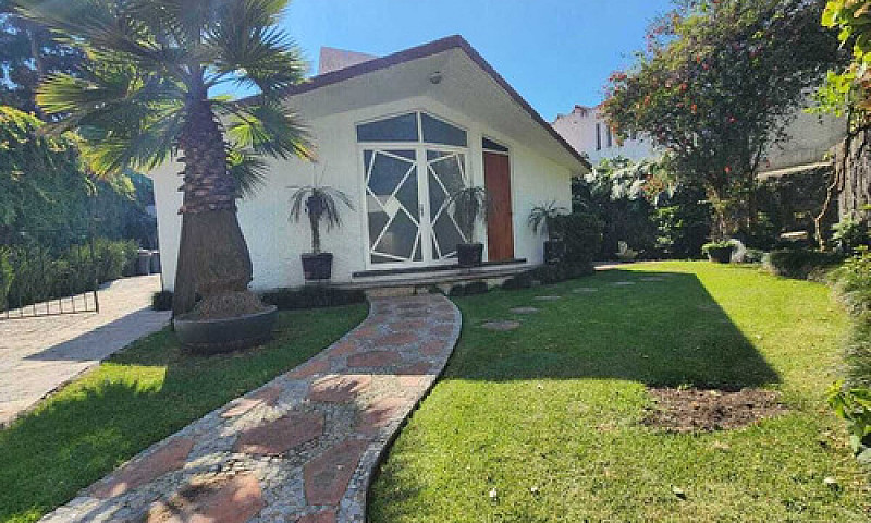 Casa En Venta En Amp...