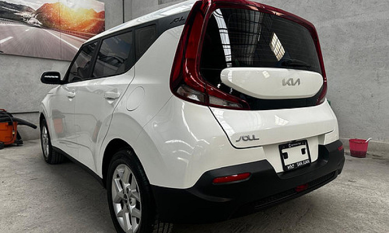 Kia Soul 2022...