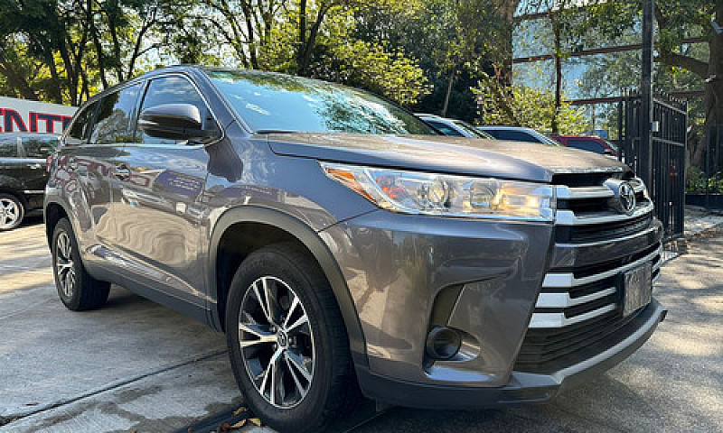 Toyota Highlander 20...