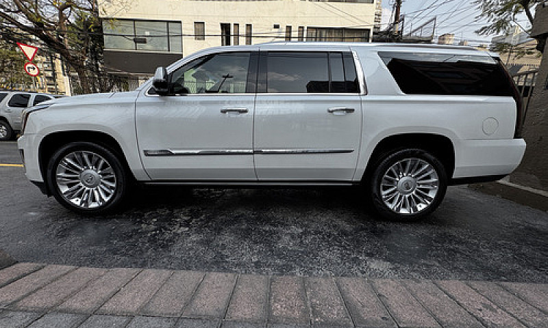 Cadillac Escalade Es...