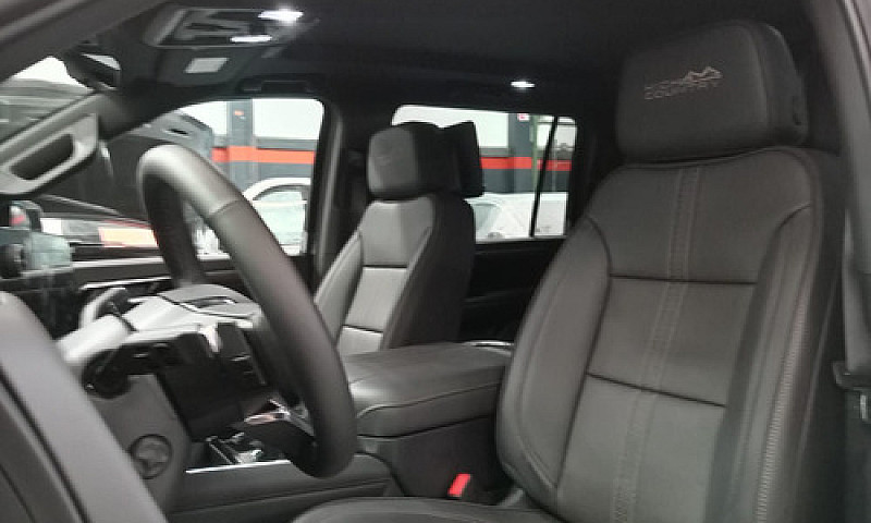 Chevrolet Tahoe 6.2 ...