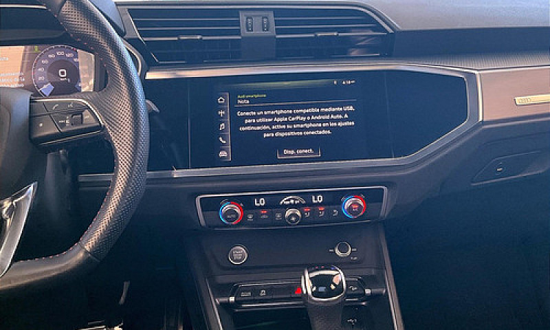 Audi Q3 2020...