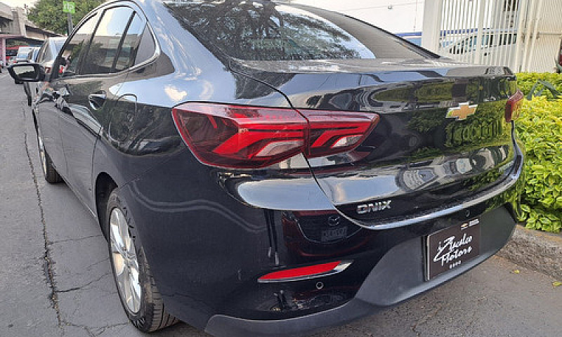 Chevrolet Onix 2021 ...