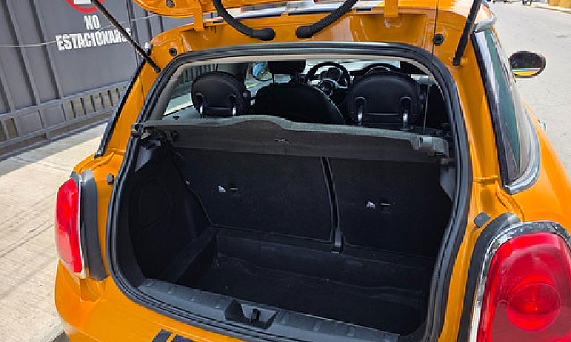 Mini Cooper 1.6 Coup...