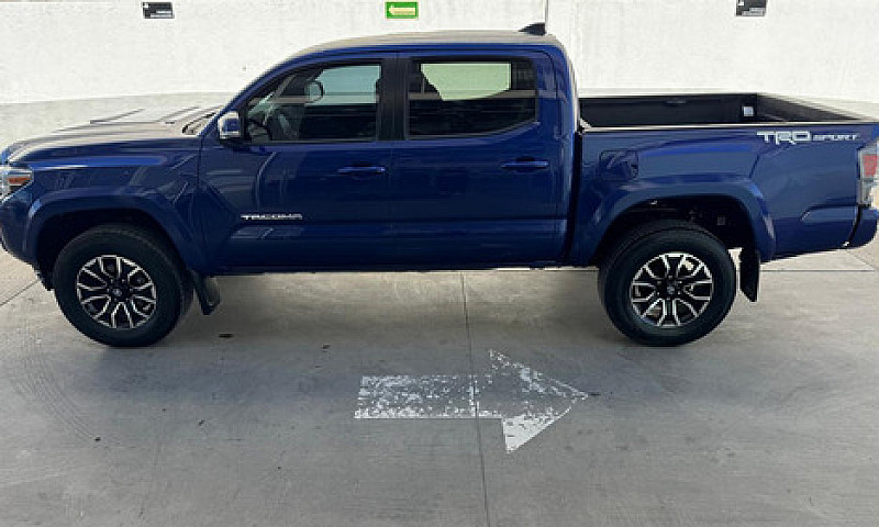 Toyota Tacoma 2023...