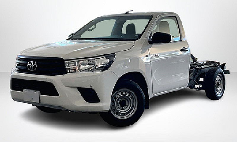 Toyota Hilux 2020...