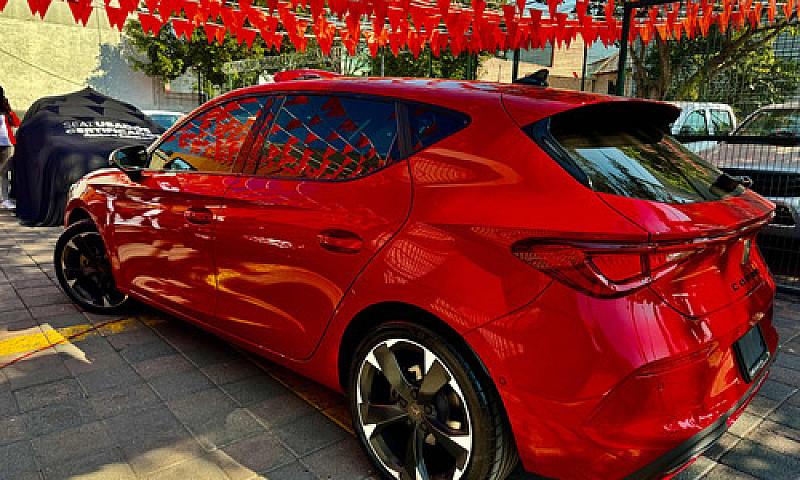 Cupra Leon 245Hp...