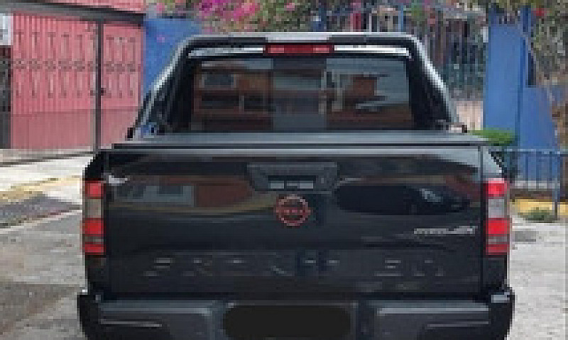 Nissan Frontier 3.8 ...