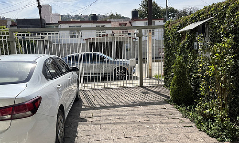 Casa En Venta  Valle...
