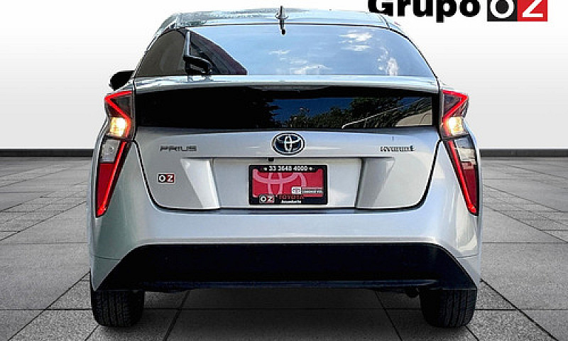 Toyota Prius 2018...