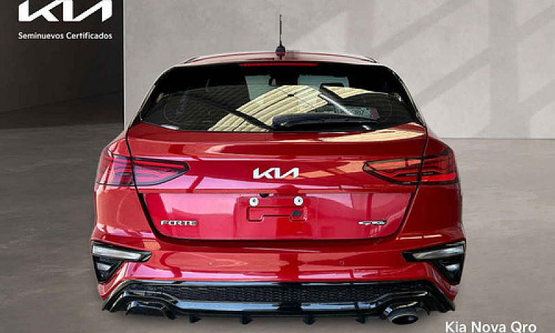 Kia Forte Hb 2022...