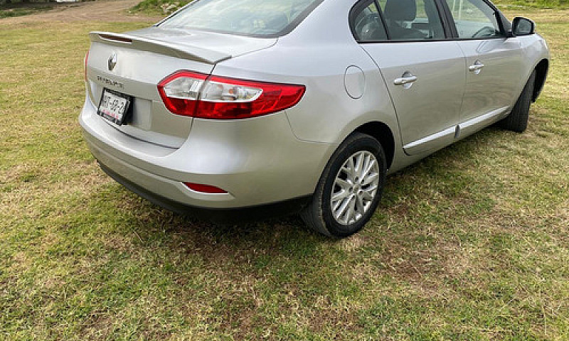 Renault Fluence 2.0 ...