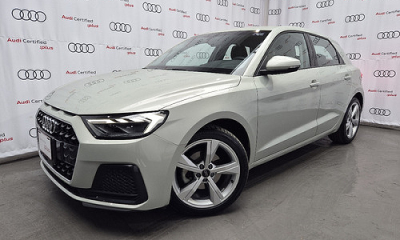 Audi  A1  2024...