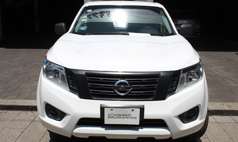 Nissan Doble Cabina ...