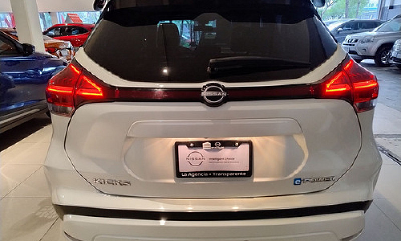 Nissan Kicks 2024...