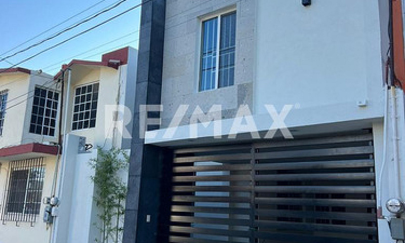 Casa En Venta Amplia...