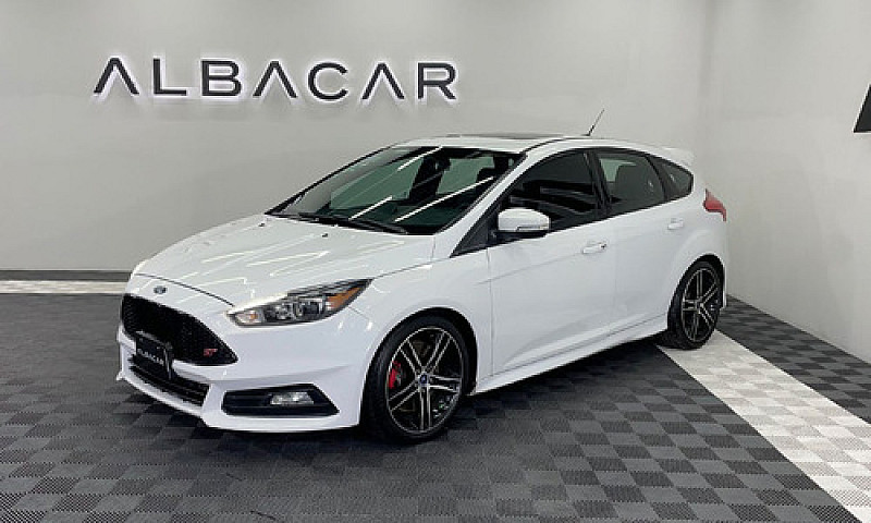 Ford Focus 2016...