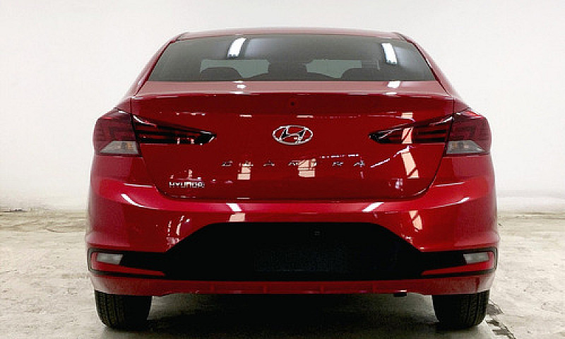 Hyundai Elantra 2020...
