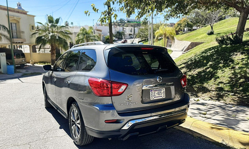 Nissan Pathfinder 3....