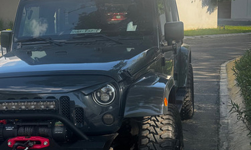 Jeep Wrangler 3.6 Un...
