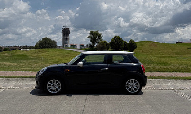 Mini Cooper 1.5 Salt...