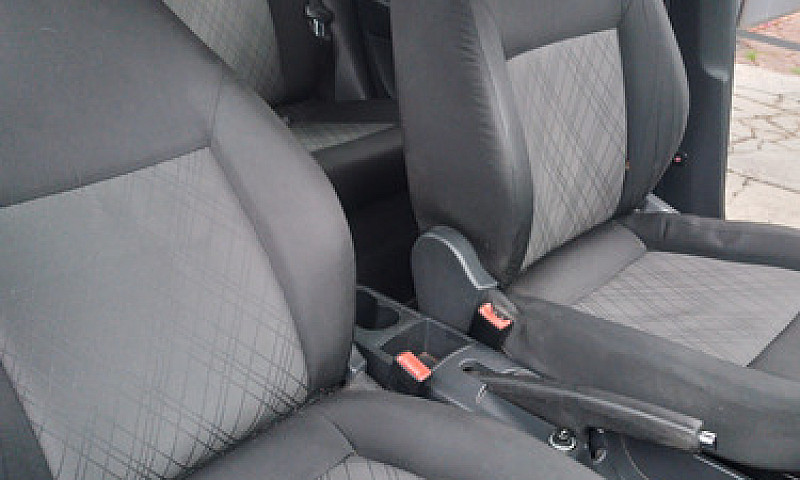 Seat Toledo 1.6 Refe...