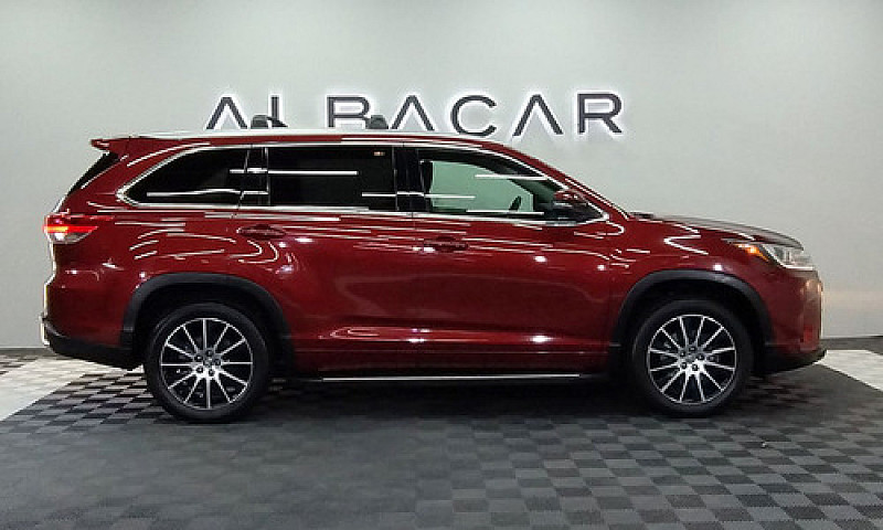 Toyota Highlander 3....