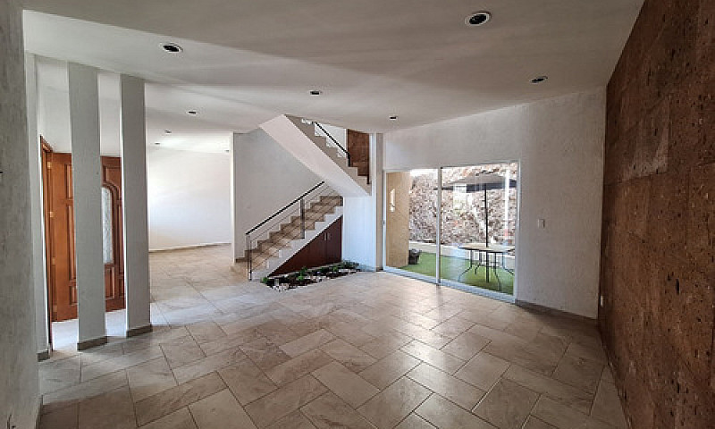 Casa En Venta En Mil...