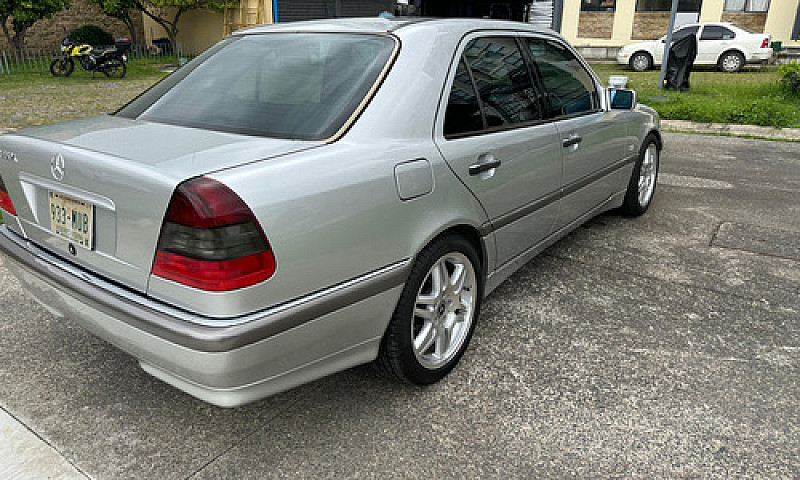 Mercedes Benz C230 K...