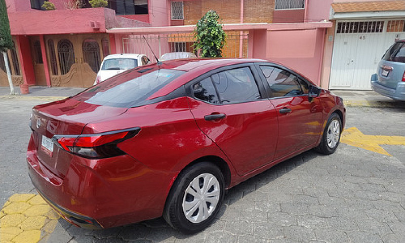 Nissan Versa 1.6 Sen...