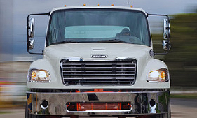 Freightliner M2 2018...