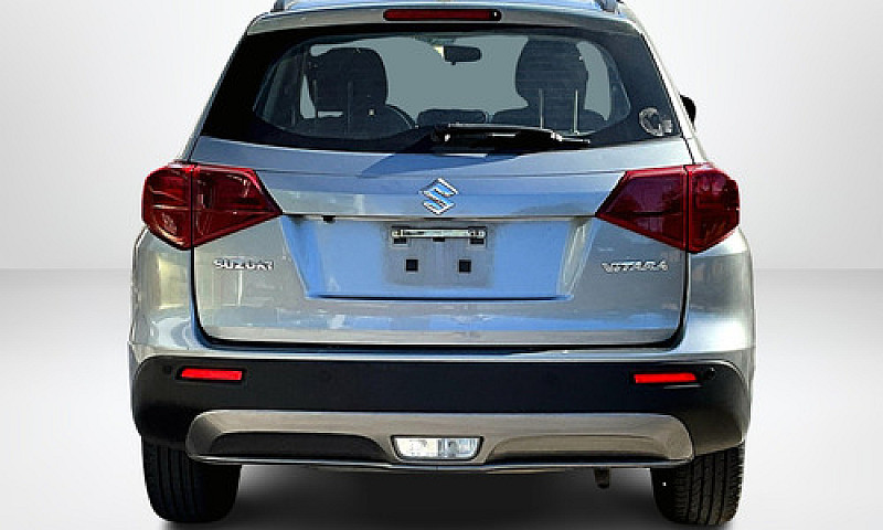 Suzuki Vitara 2020...
