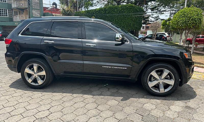 Jeep Grand Cherokee ...
