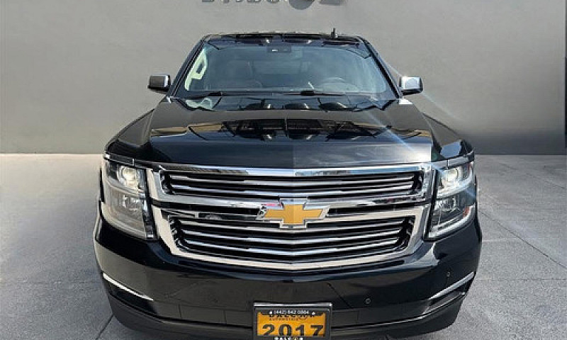 Chevrolet Suburban 5...