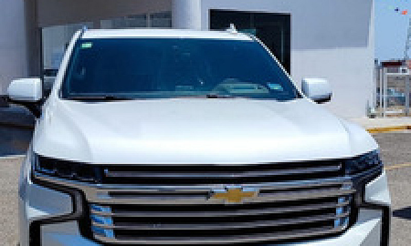 Chevrolet Suburban 6...