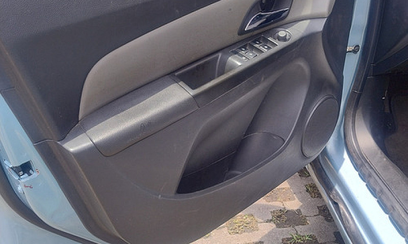 Chevrolet Cruze 1.8 ...