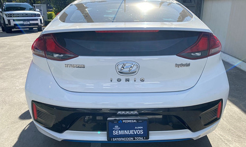 Hyundai Ioniq 2018...