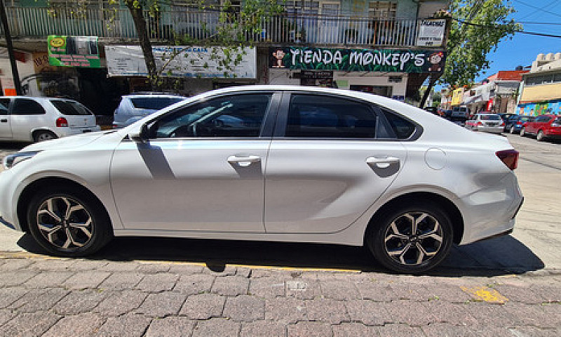 Kia Forte Sedan 2019...