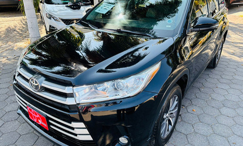 Toyota Highlander 20...