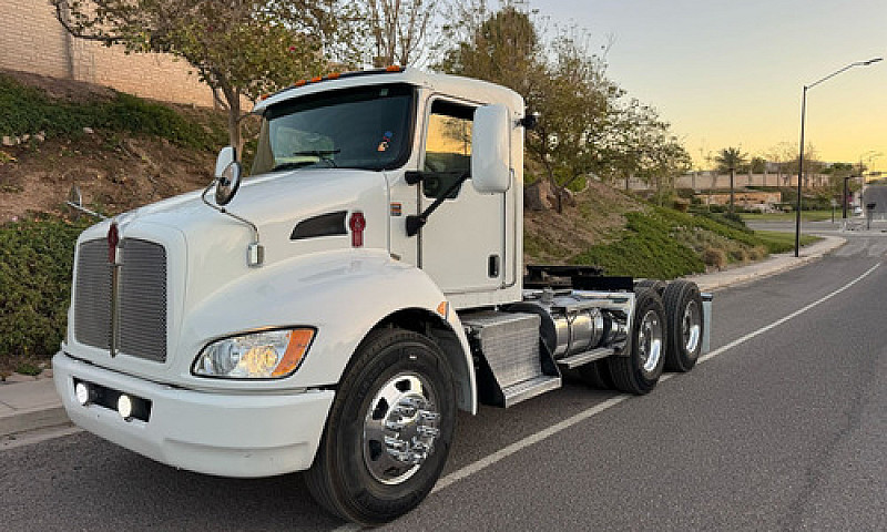 Kenworth T370 Año 20...