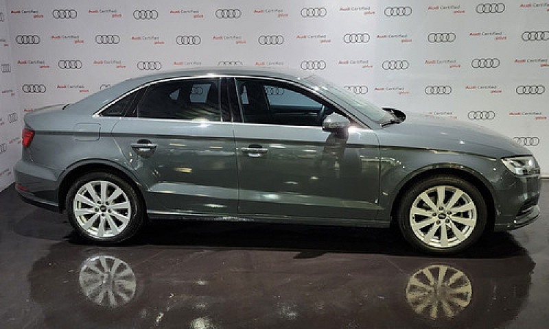 Audi A3 2020...