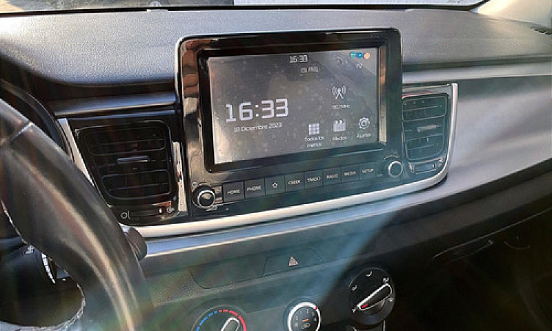 Kia Rio 2021...