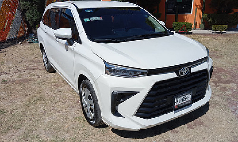 Toyota Avanza 1.5 Le...